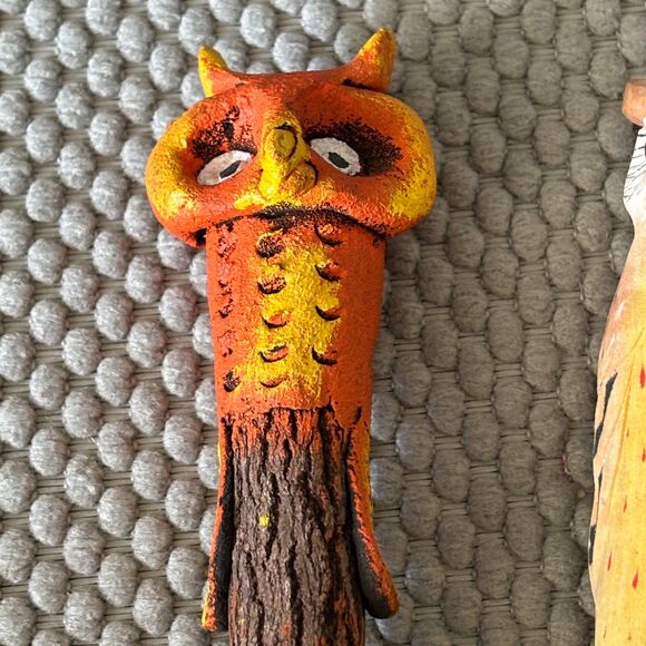 Set Of 2 Hand Wood Carved &Hand Painted Owl Pen & Pencil Set - Picture 4 of 6